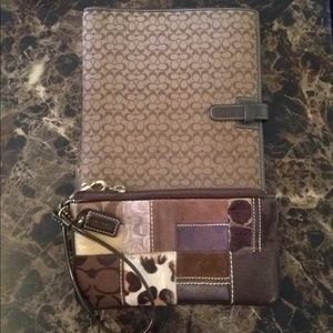 Authentic Coach 2pc signature agenda set must see!